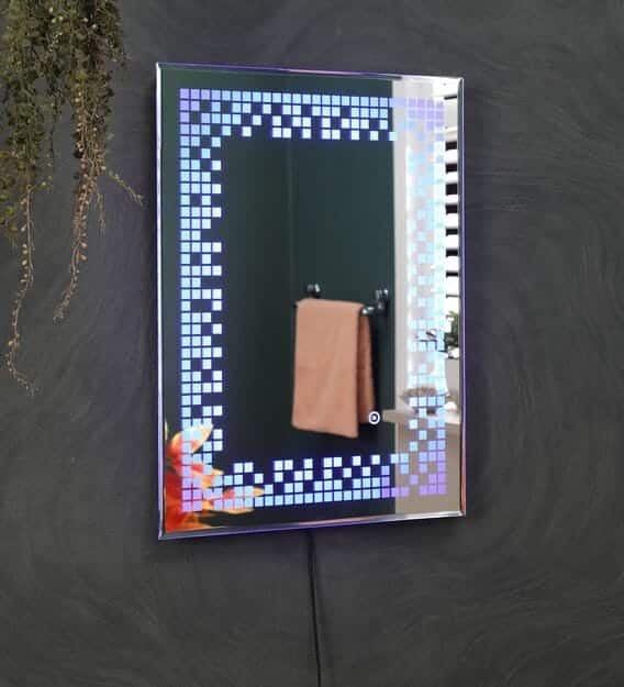 led-rectangle-wall-mirror-in-white-colour-led-rectangle-wall-mirror-in-white-colour-uphzh1