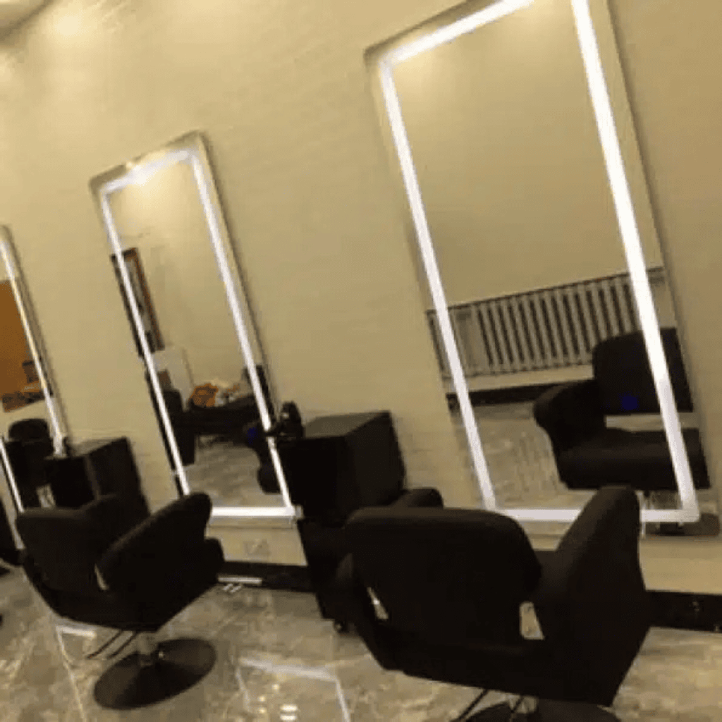 LED Backlit Salon Mirror – Full-Length Rectangular Mirror for Modern Salons LED Backlit Salon Mirror – Full-Length Rectangular Mirror for Modern Salons