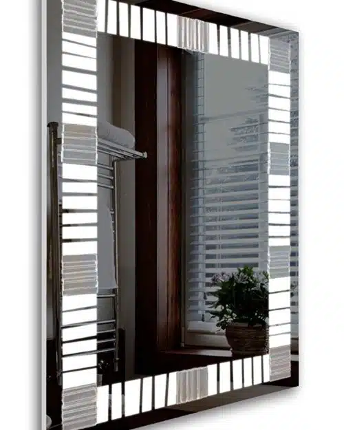 led mirror2 500x625 1