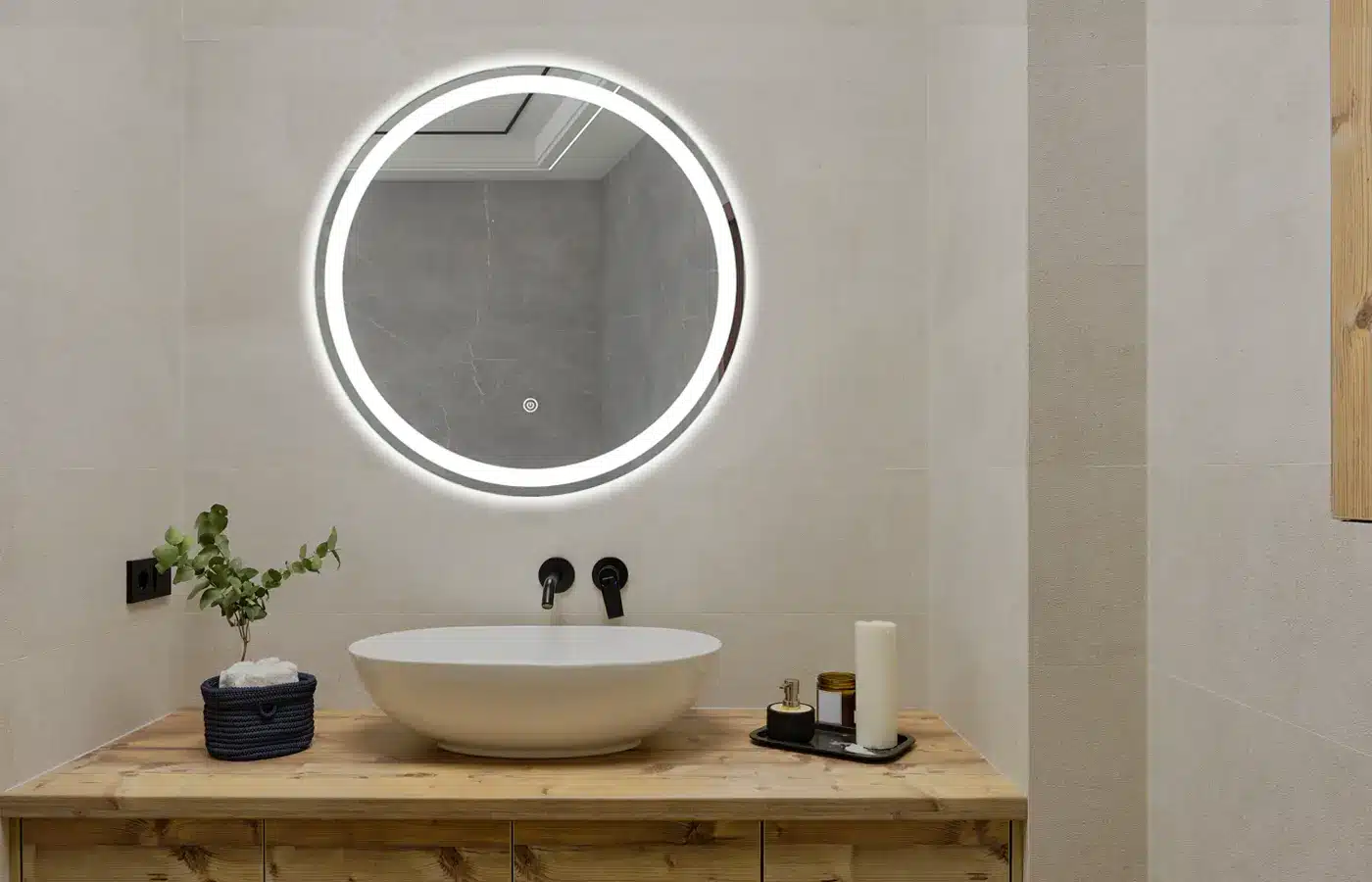 simple mirror 1